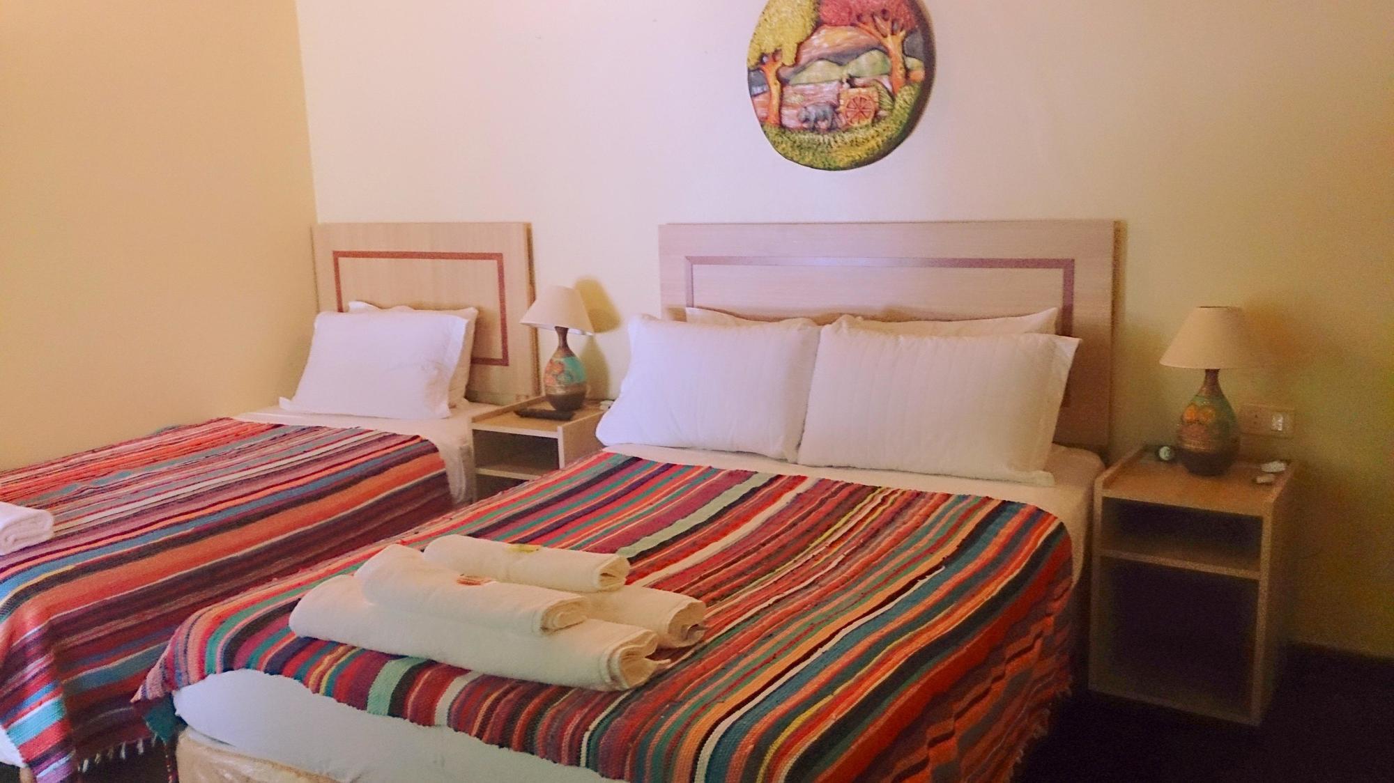 Posada Shalom Asuncion Ngoại thất bức ảnh